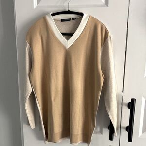 New Vintage Liz Claiborne‎ dreamy knit Tan Cream V-Neck Sweater medium